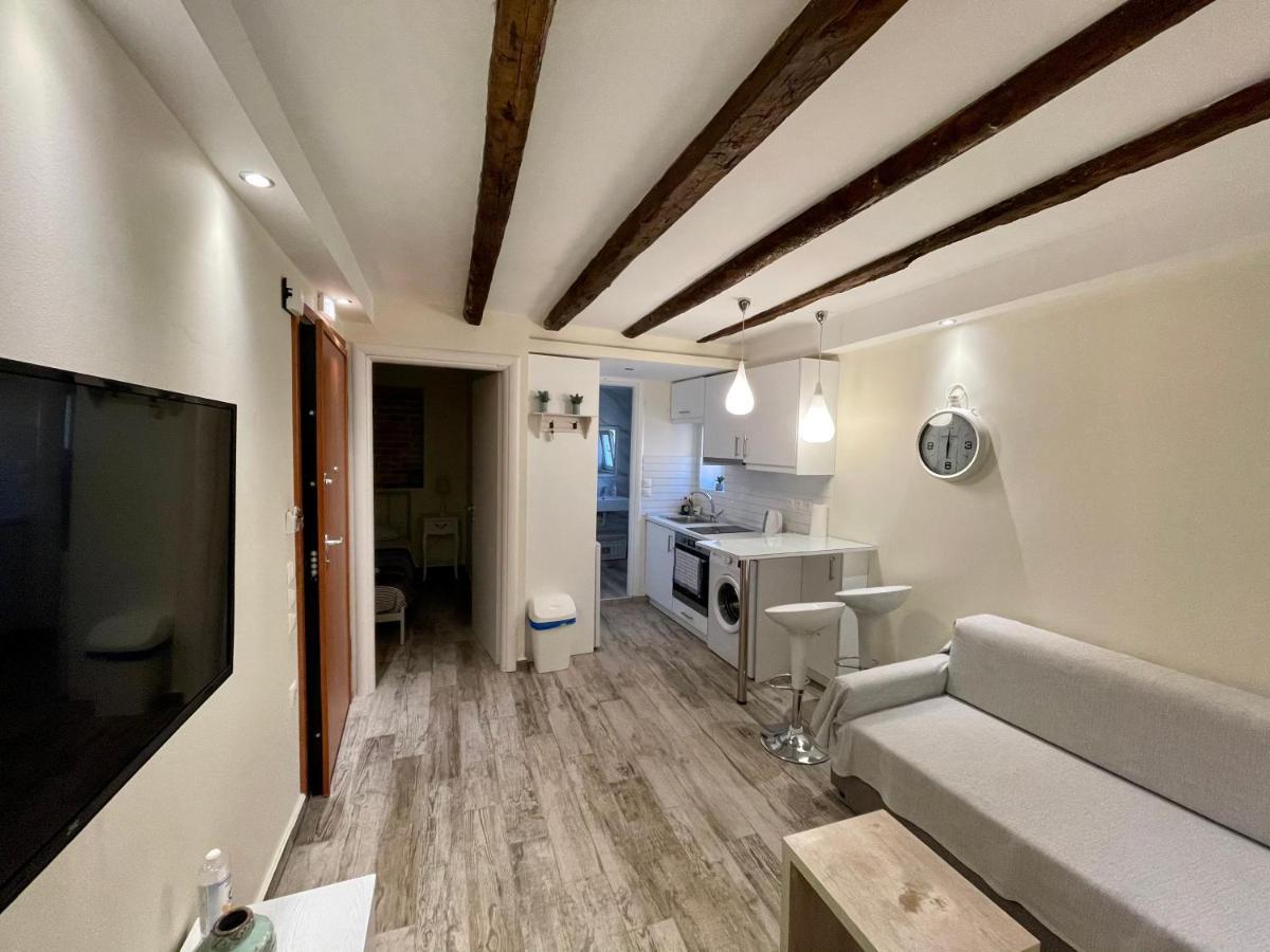 The Well Apartment Corfu  Ngoại thất bức ảnh